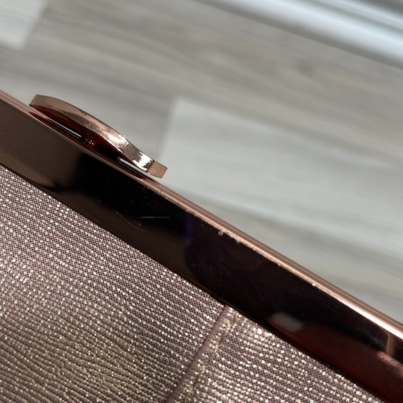 Womens Stylish Elegant Metallic Rose Gold Clutch Formal inside pocket Chic Sleek - Picture 7 of 12